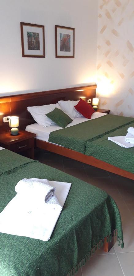 Apartments Krapina Lux บุดวา ภายนอก รูปภาพ